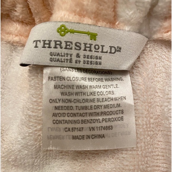 NWOT BATHSHOWER WRAP 100% COTTON - Picture 7 of 8